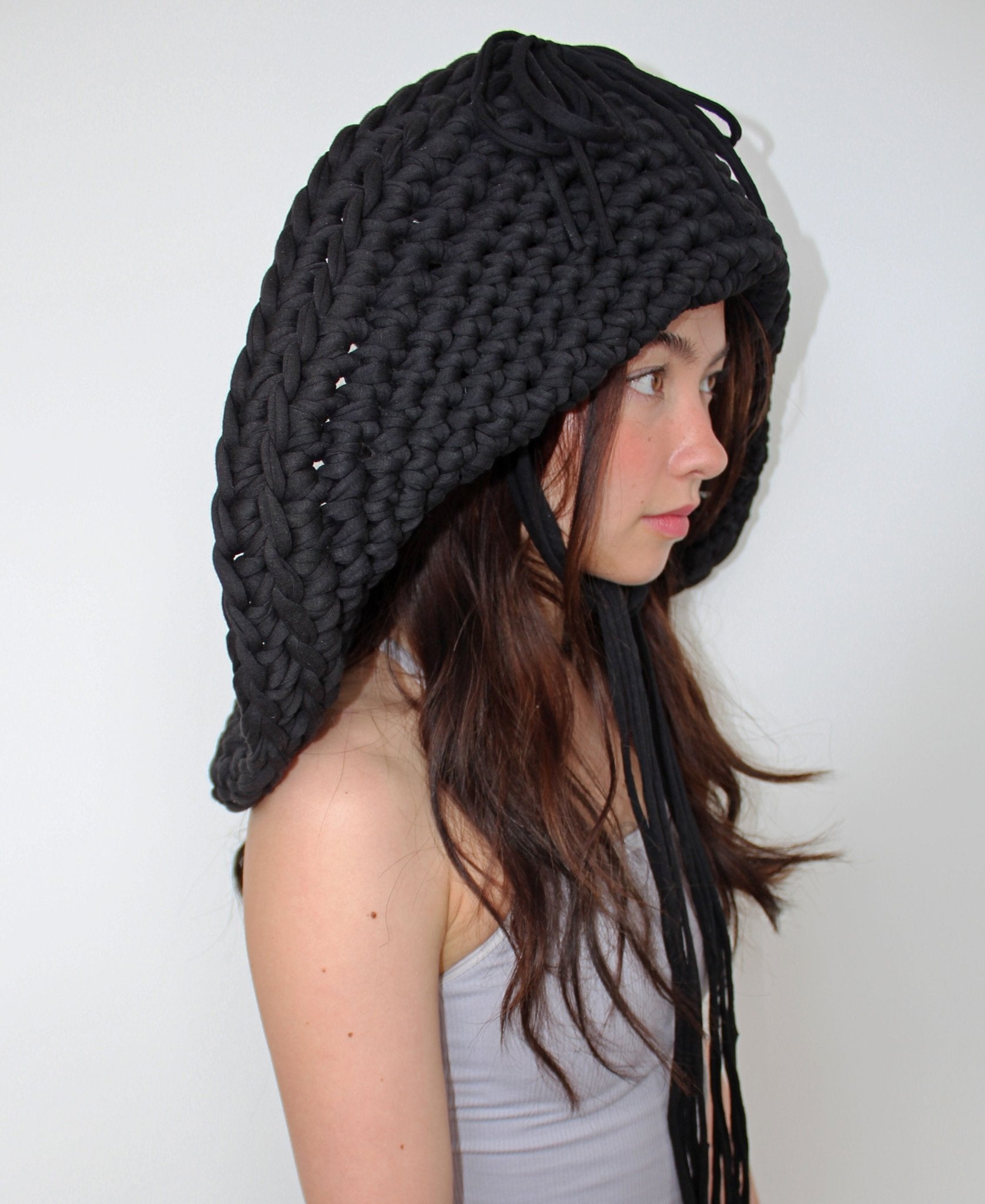 Black UFO Hat - Bazaare All Products